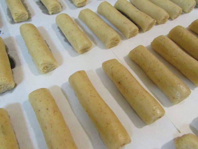 Алжирское миндальное печенье