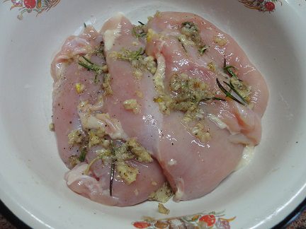 Нежная курочка с морковью