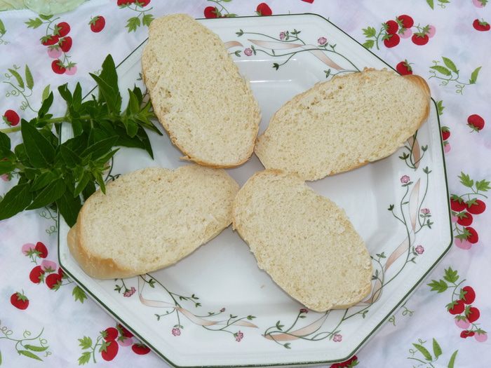 Сладкие тосты с клубникой