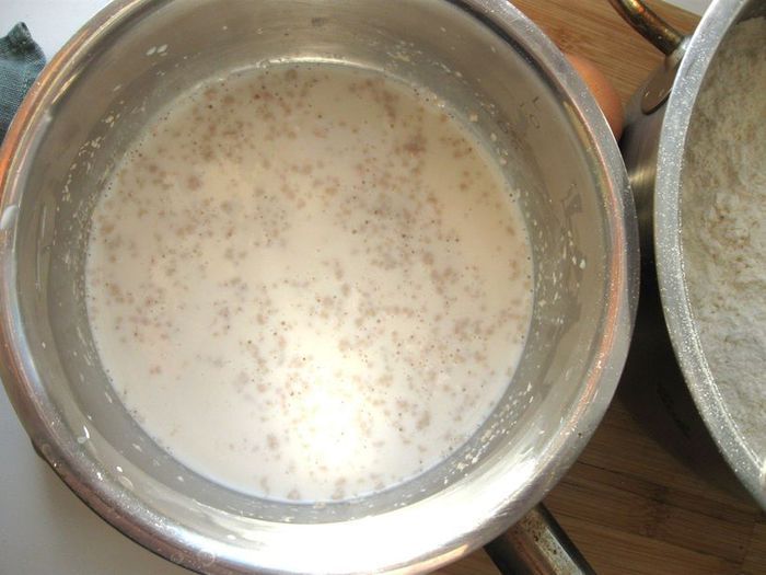 Пирог с яйцами и грибами