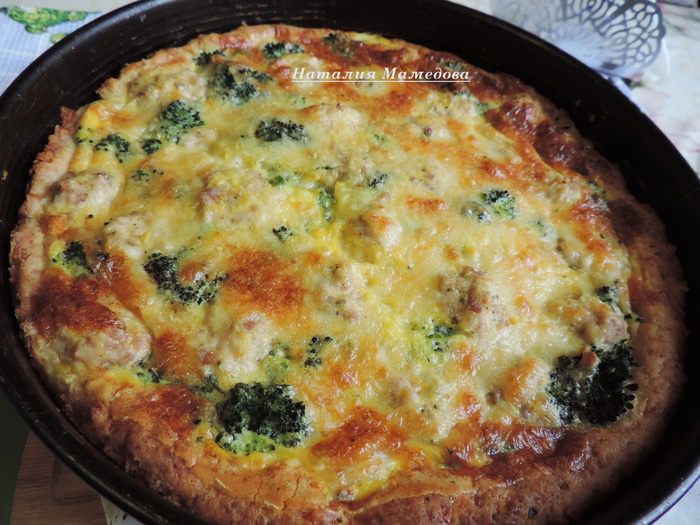 Творожный пирог с мясными шариками и овощами под сырной заливкой