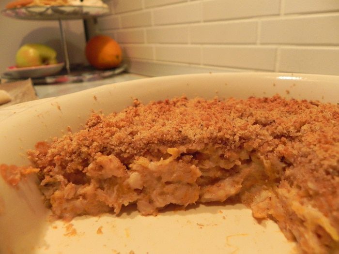 Тыквенно-банановая запеканка под ореховой крошкой