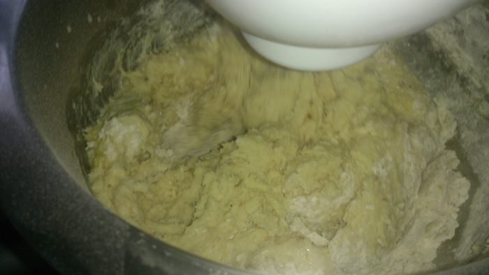 Марципановый штоллен с маком и яблоками