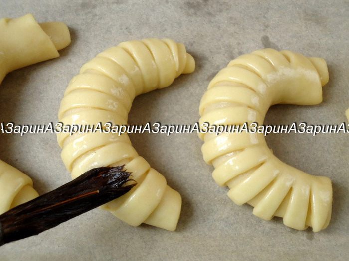 Рогалики с яблочным повидлом