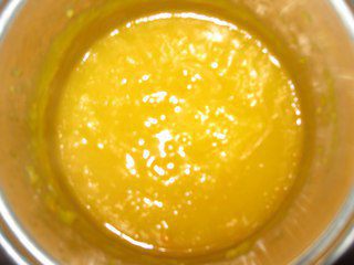 Кремовый суп из тыквы на курином бульоне