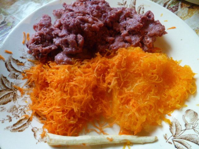 Тушеная чечевица с тыквой и мясом