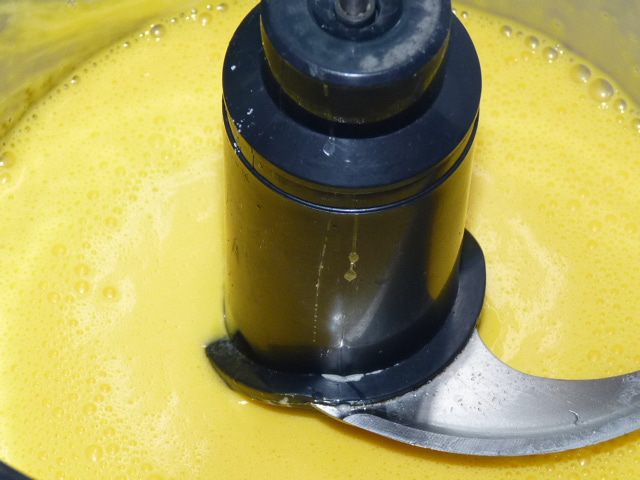 Омлет с цветками цукини