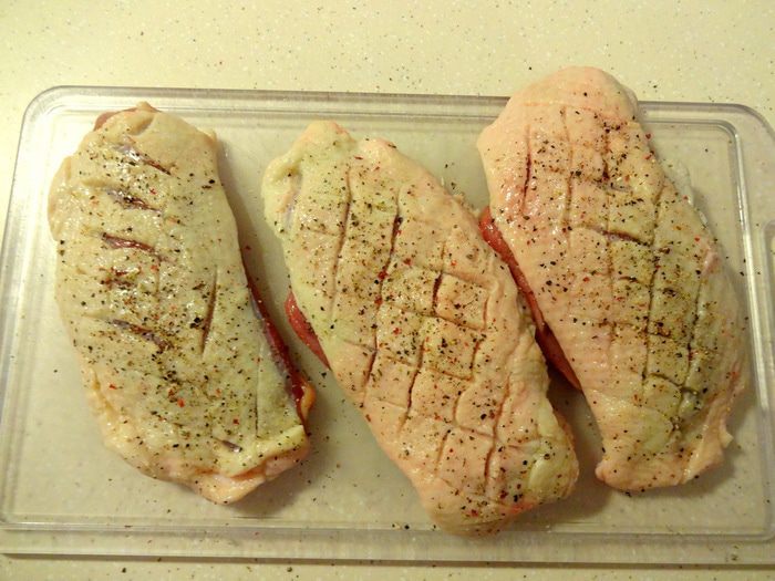 Утиная грудка с карамелизированными яблочками