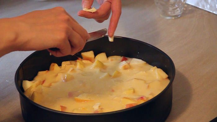 Яблочный пирог «Невесомость»