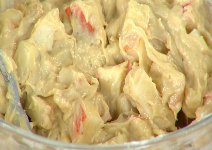 Банановый хлеб с грушами и орехами 