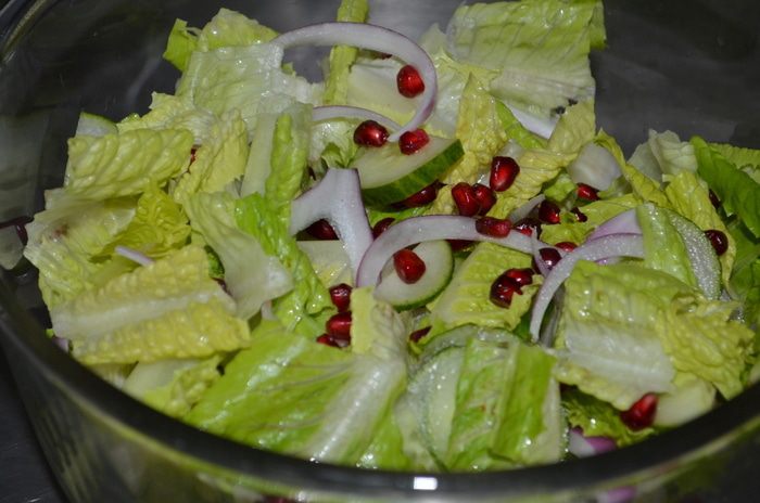 Куриный кебаб с салатом