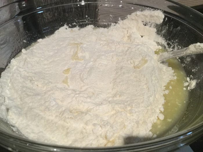 Кексы с малиной и миндалем