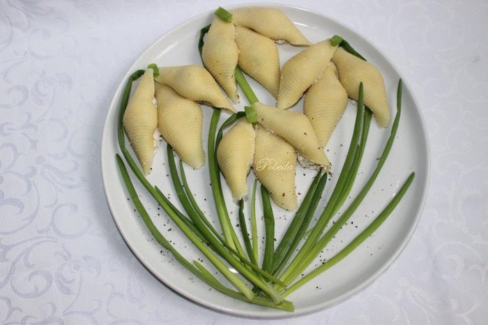 Закуска из печени трески в ракушках (конкильони)