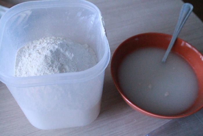 Фокачча с помидорами и анчоусами