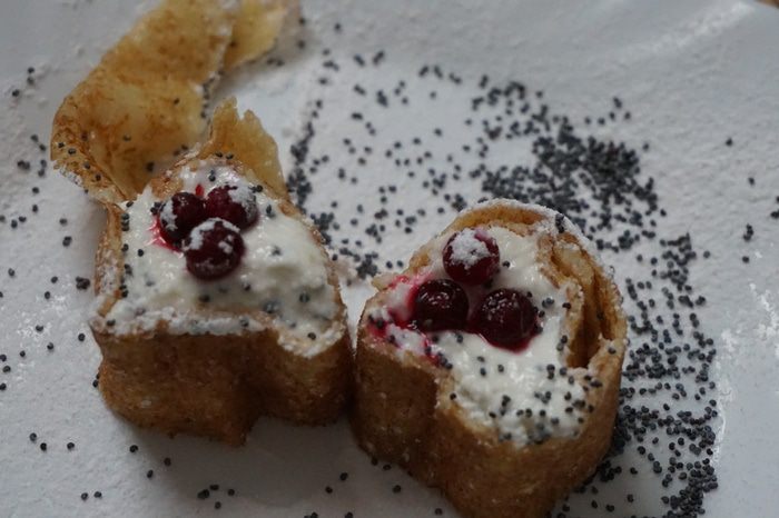 Творожная масса с лимоном и маком