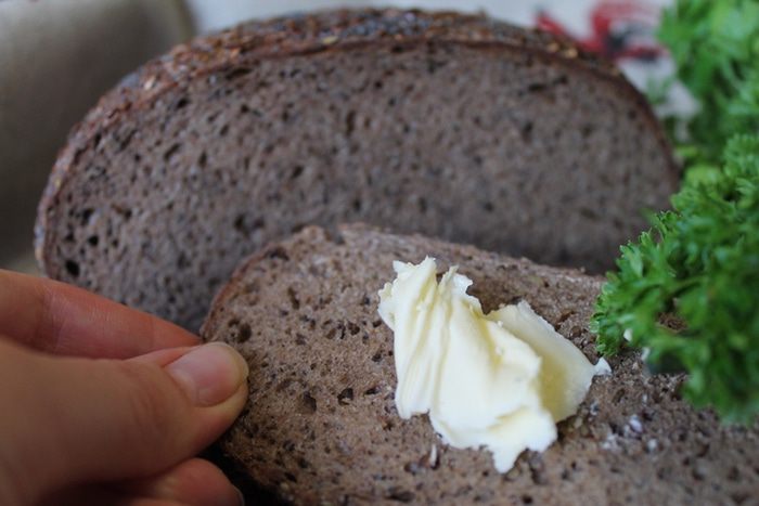 Хлеб на закваске льняной с маком 