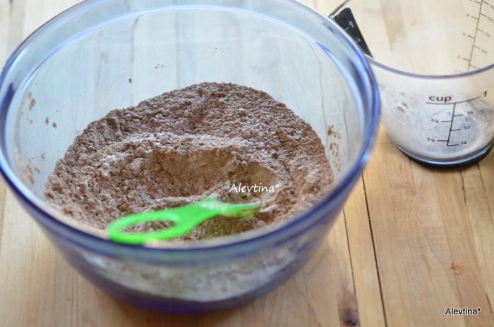 Сладкое полено с грибочками