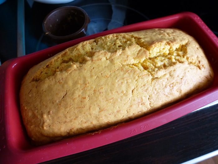 Нежный тыквенный кекс под сливочной шапочкой