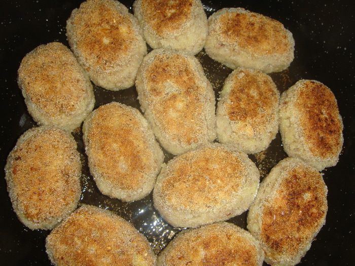 Постные котлеты из гречки и картофеля