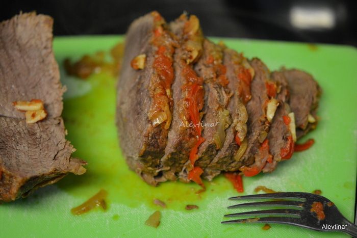Нежная говядина с овощами под соусом