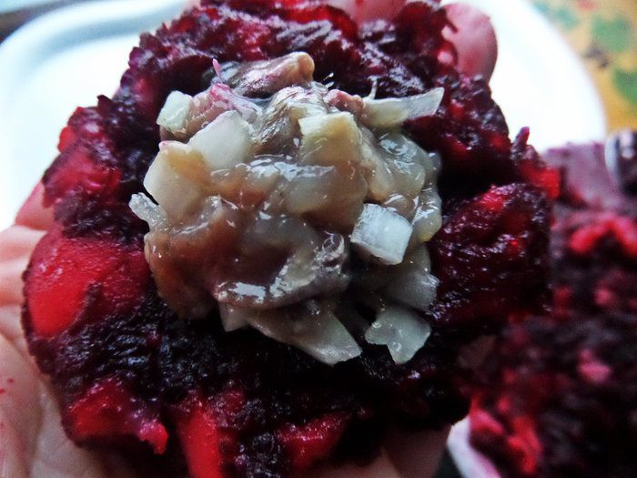 Свекольная &amp;quot;клубничка&amp;quot; с килькой