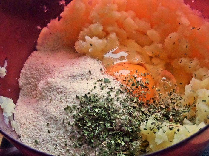 Картофельные гноччи (ньокки) с горгонзолой