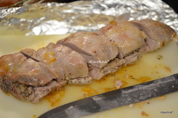 Вырезка из свинины с апельсиновым соусом