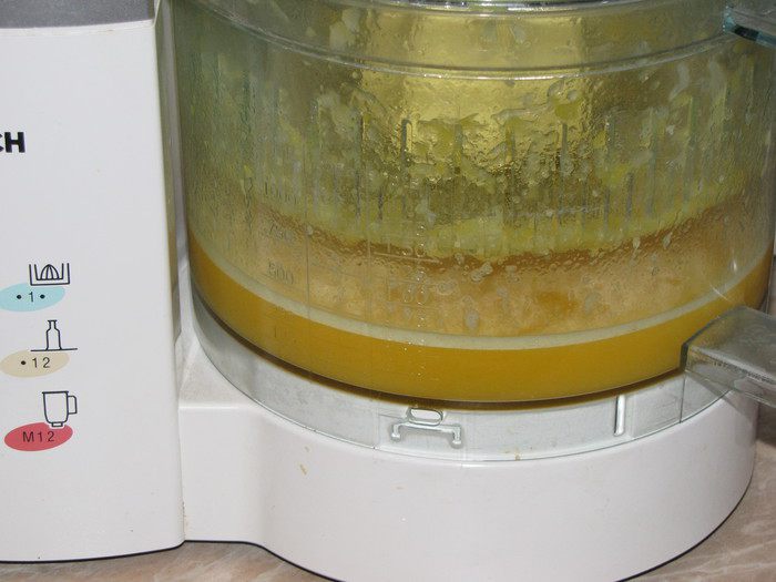 ореховый пирог с апельсиновым конфи