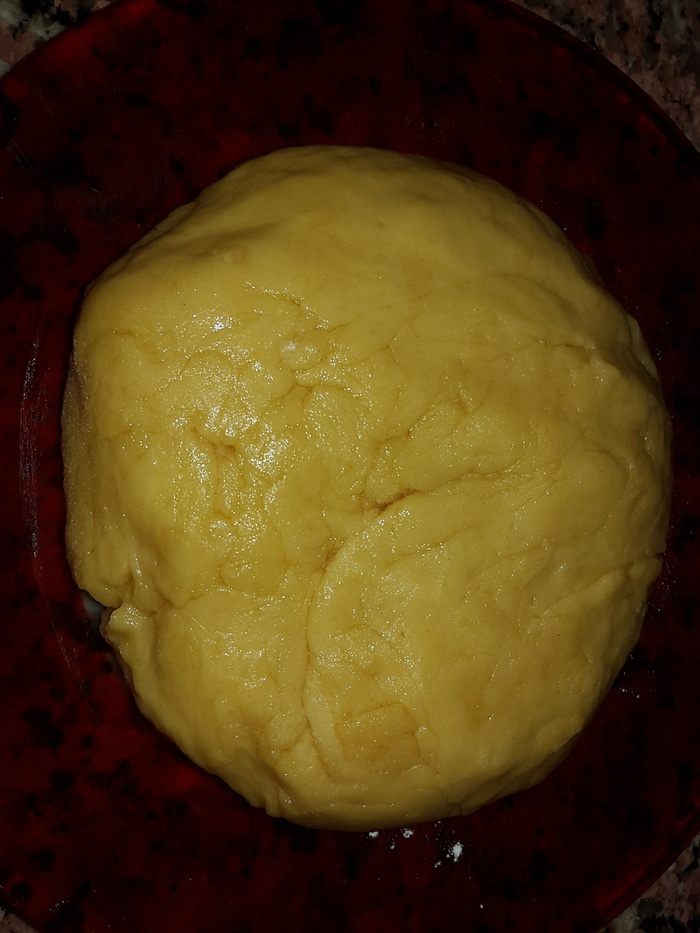 Киш с брокколи, тунцом и сыром