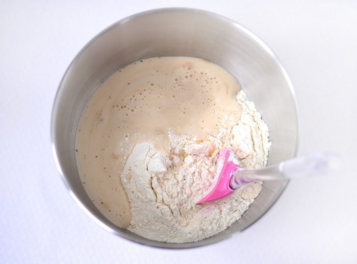 Пирожки с щавелем, яйцом и рисом
