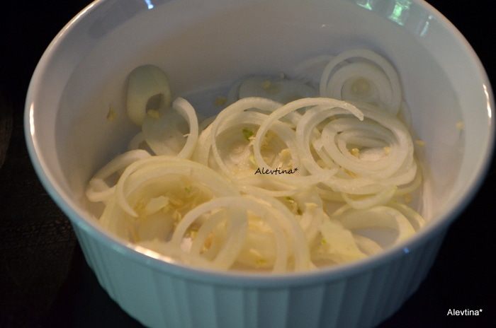 Cвиной шашлык на томатном маринаде