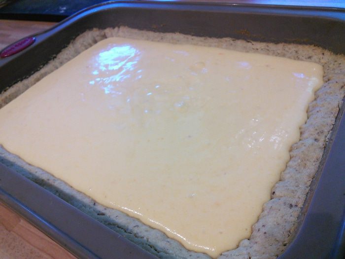 Ореховый тарт с персиковым курдом 