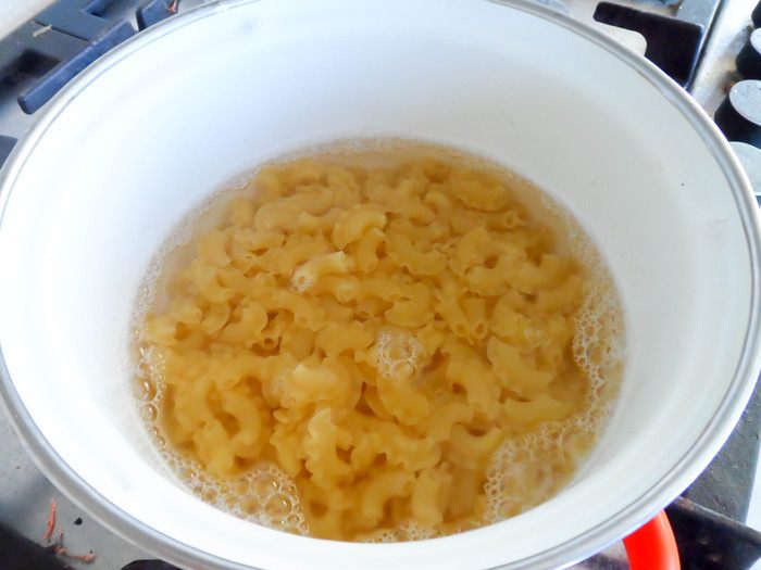 Макароны под сырной шубкой