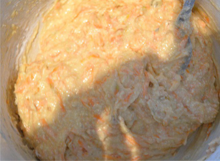 Морковные кексы с физалисом и корицей