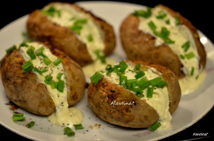 Печеный картофель с фетой