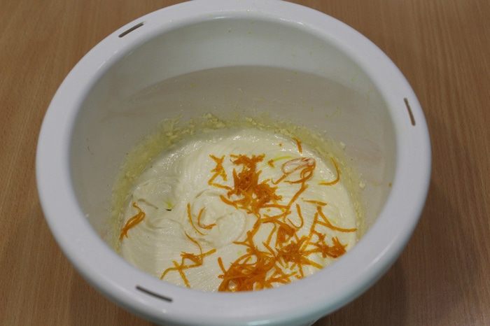 Сырный пирог с черникой