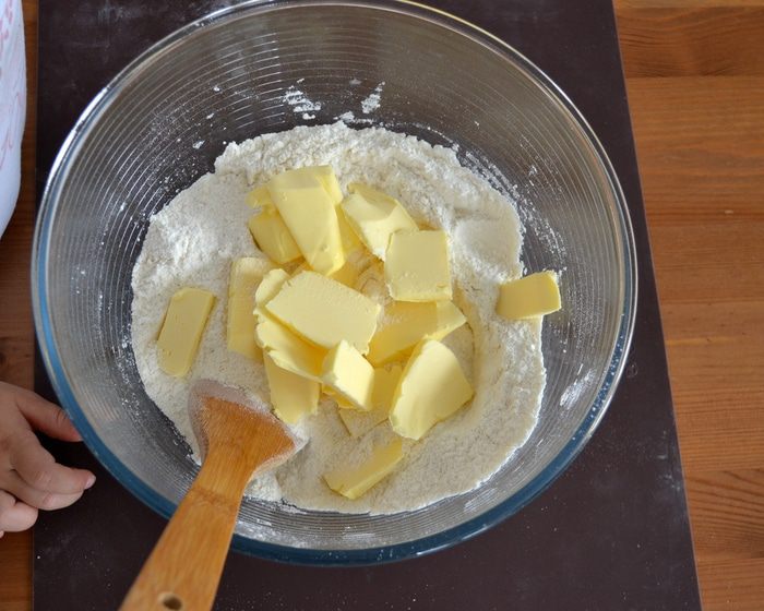 Домашний пирог с крошкой (Crumb Cake)