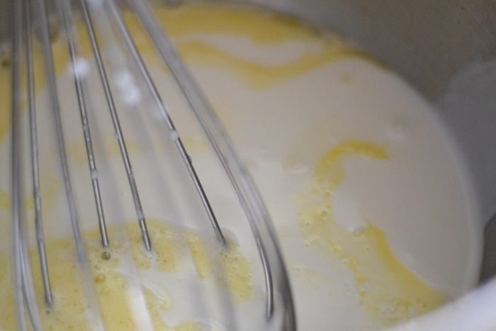 Блины с печенью, яблоком и маринованным  луком