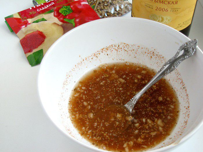 Ароматная свинина, запеченная с грушами