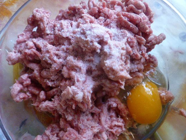 Мясные улитки в кляре