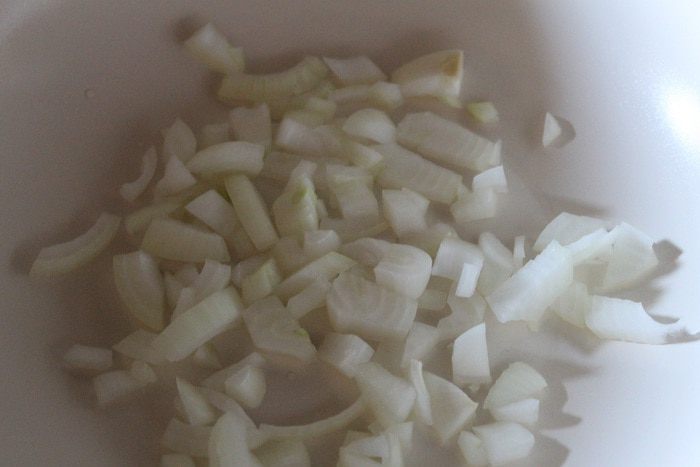 Говядина, тушенная с хлебом