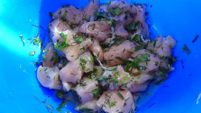 Курица с ананасами