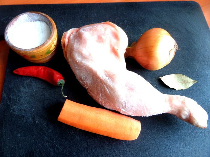 Куриный суп с рисово-сырными клецками