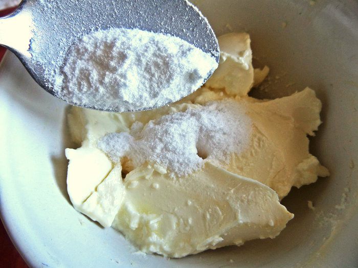 Сырные рулетики с киви