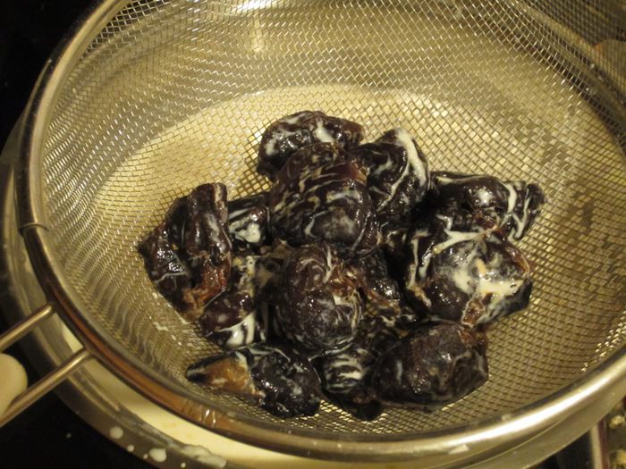 Бретонский флан с черносливом