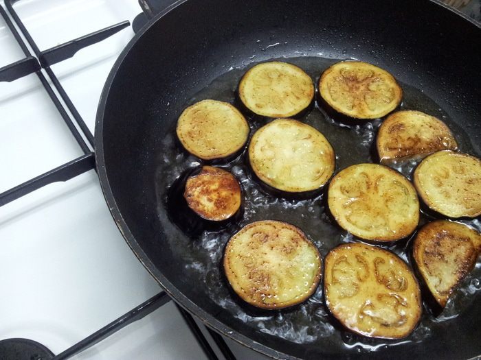 Баклажаны в томатном маринаде