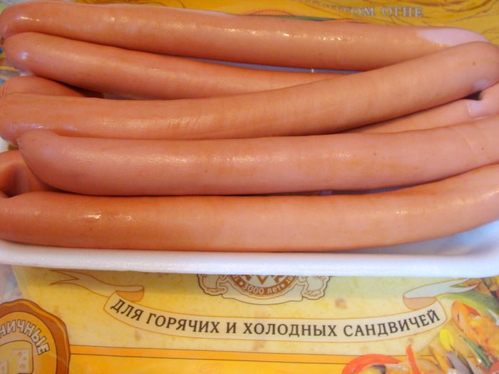 Мексиканские лепешки с фасолью, сыром и острым соусом