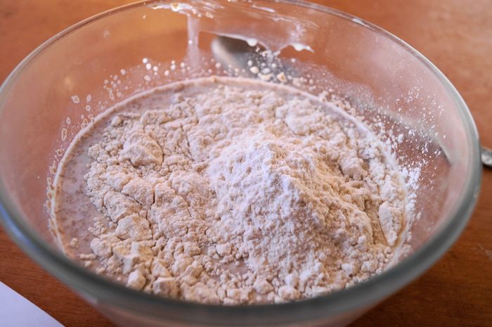 Дрожжевые блинчики с сыром