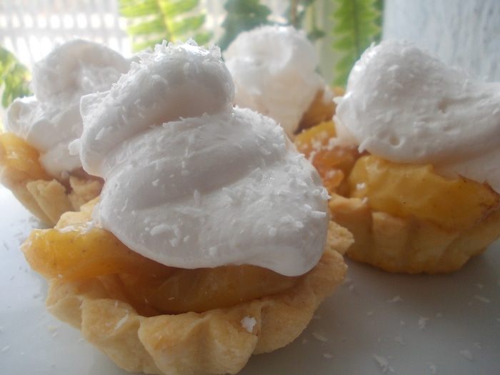 Пирожные с карамельными яблочками и белковым кремом &amp;quot;Подарок для себя&amp;quot;