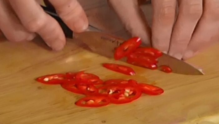 Салат из дикого риса с креветками